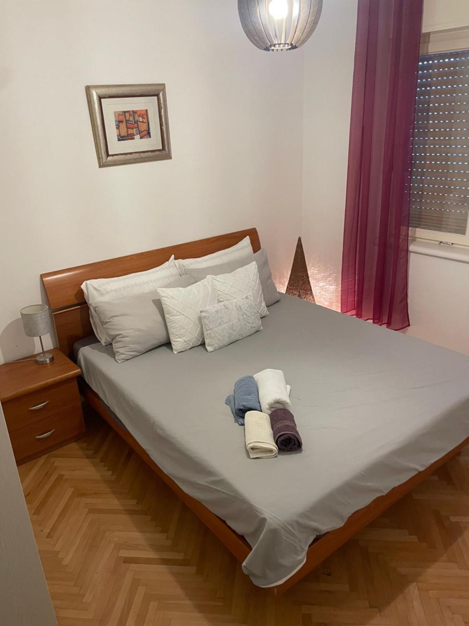 Appartement Apartman Robert à Zadar Extérieur photo