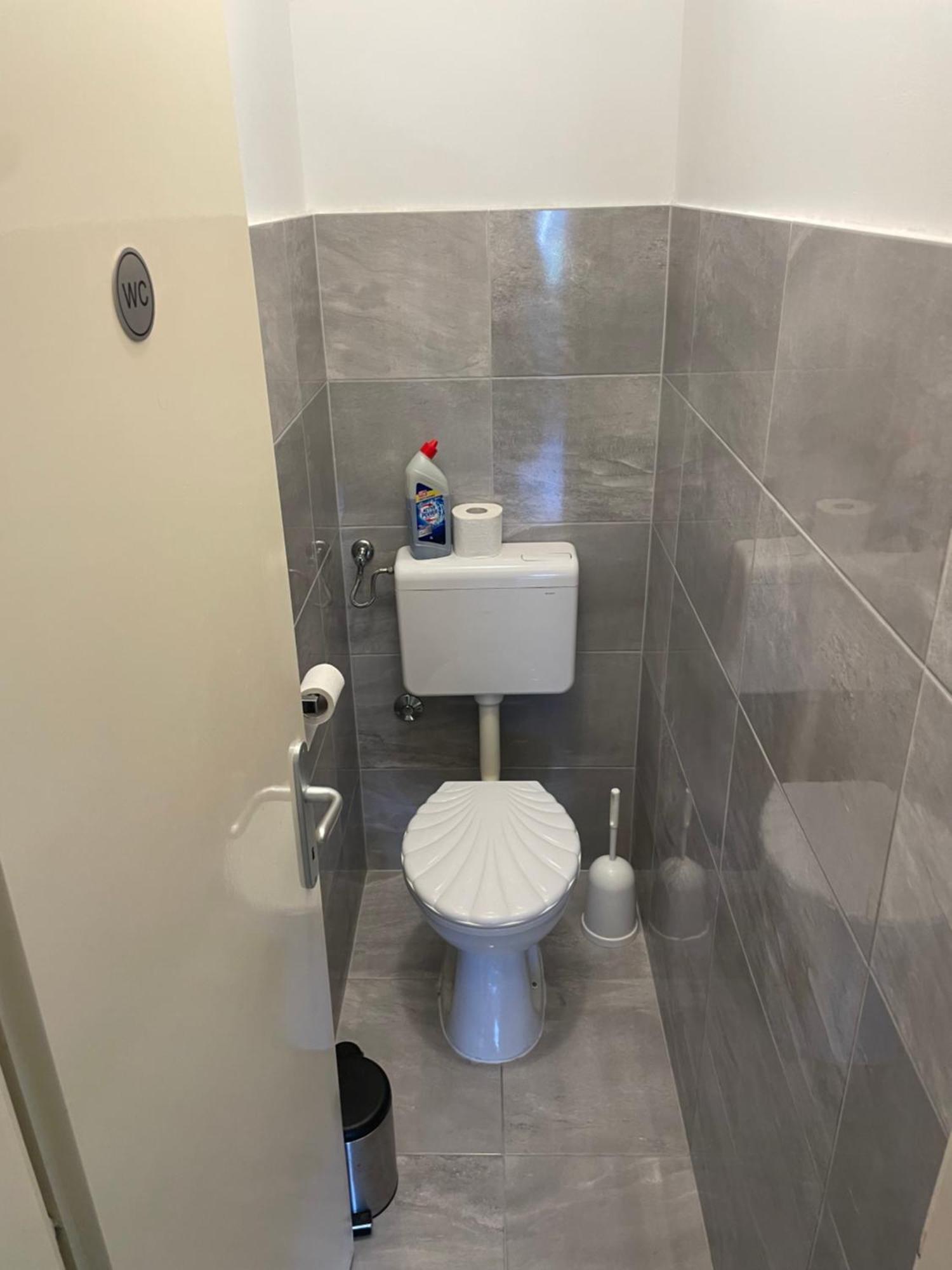 Appartement Apartman Robert à Zadar Extérieur photo